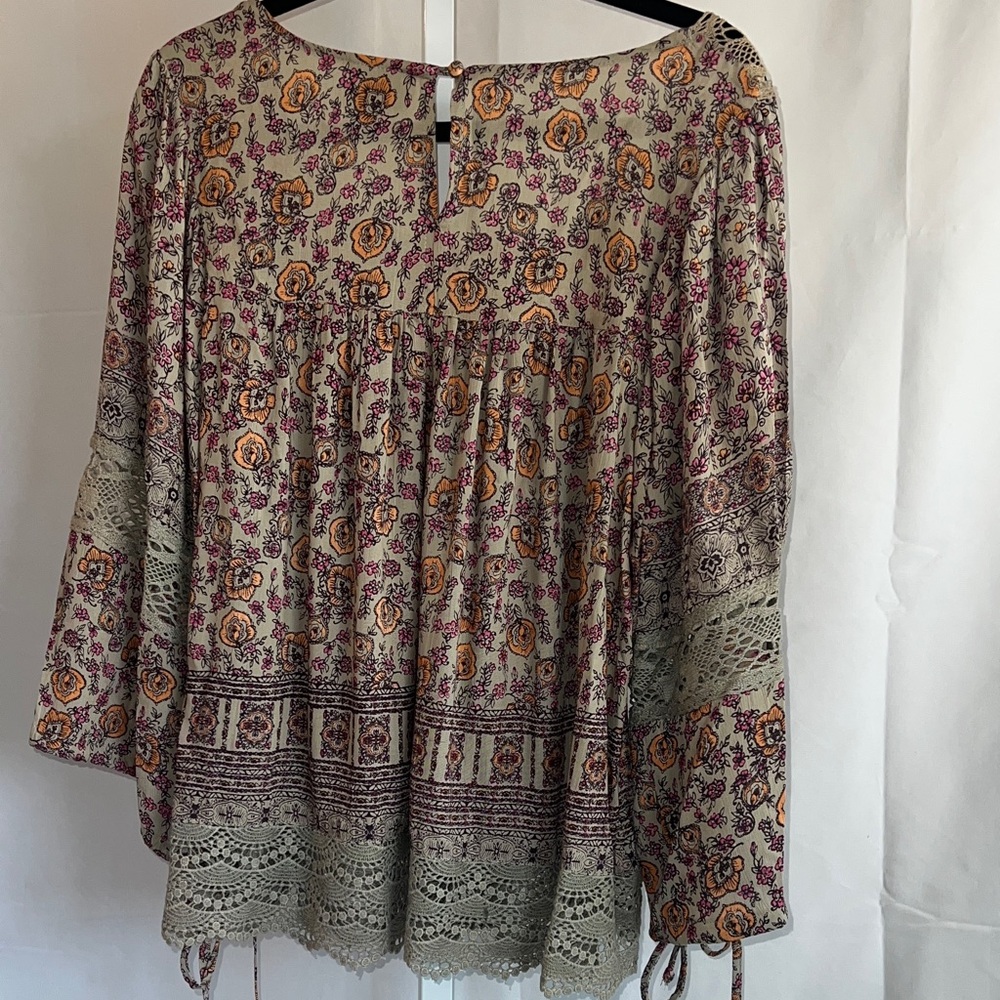 Angie Bohemian Floral Crochet Blouse - Pink and Cream - Picture 10 of 16